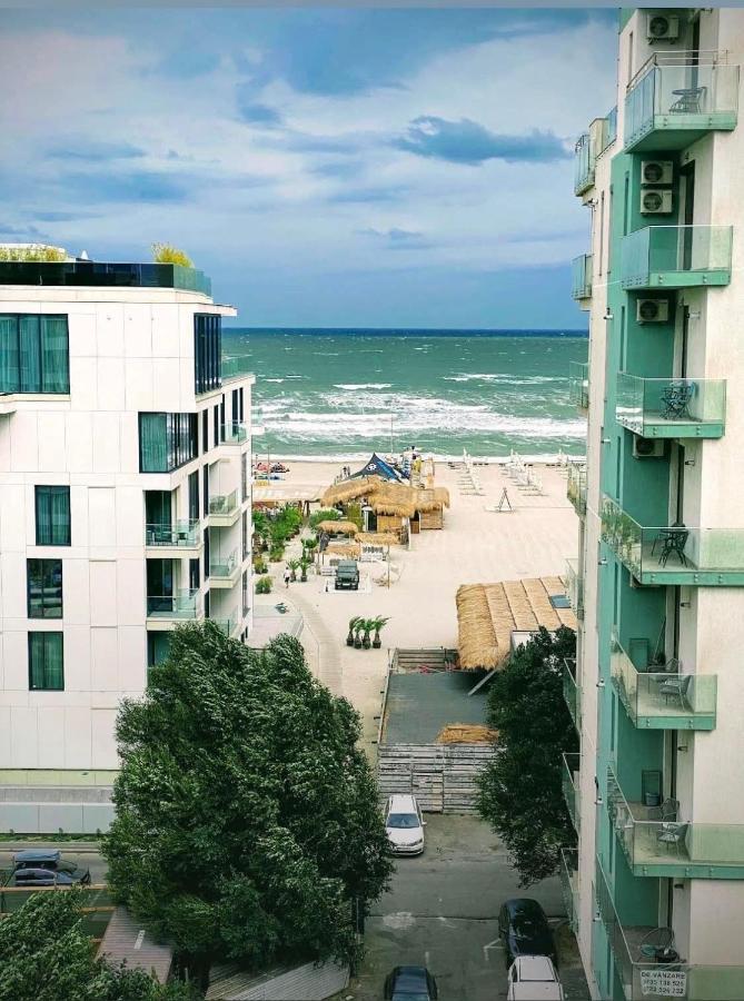 Blue Sky Summerland Apartman Mamaia Kültér fotó